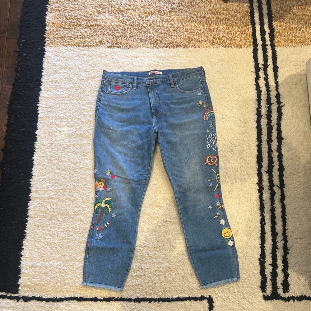 Johnny Was Blue Jeans with Colorful Embroidery